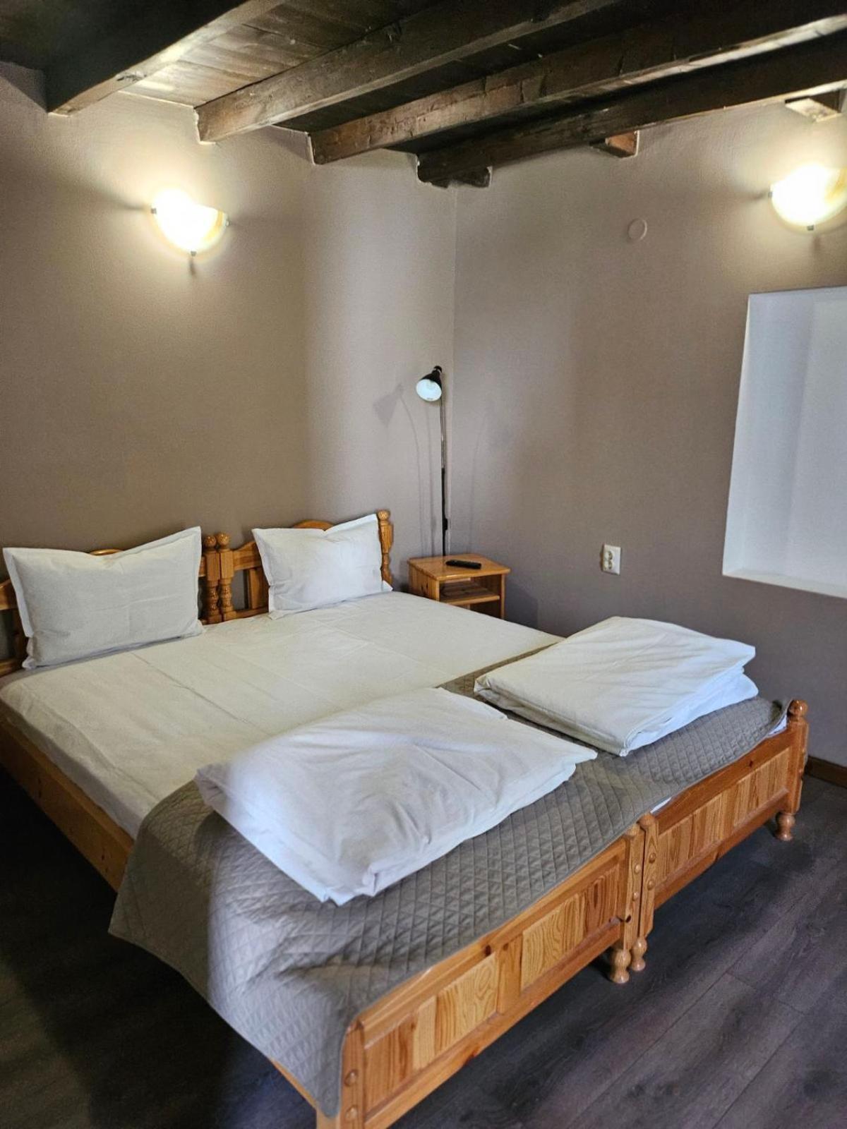 Orehite-Family Hotel ,Food & Pool Bozhichen Eksteriør bilde