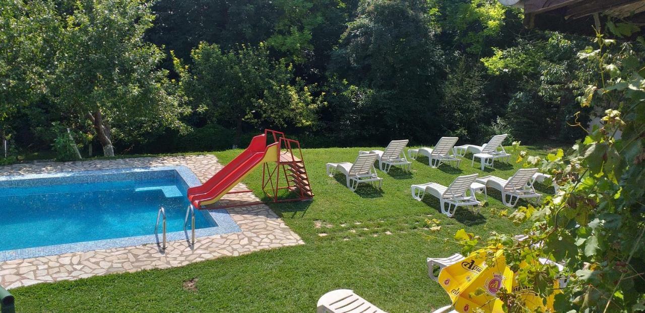 Orehite-Family Hotel ,Food & Pool Bozhichen Eksteriør bilde